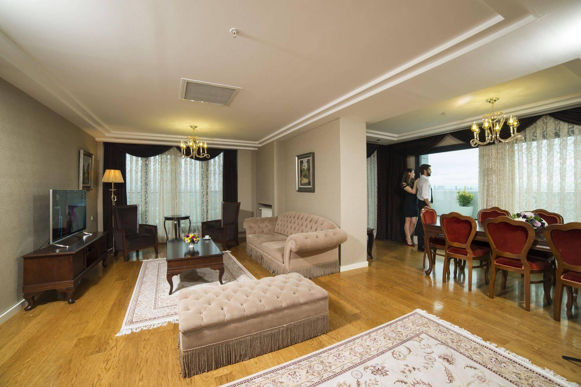 Radisson Residences Avrupa Tem Istambul